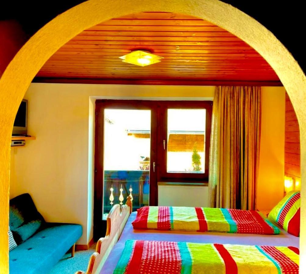 Gaste-Haus Kaisers-Gluck Hotel Going am Wilden Kaiser ภายนอก รูปภาพ